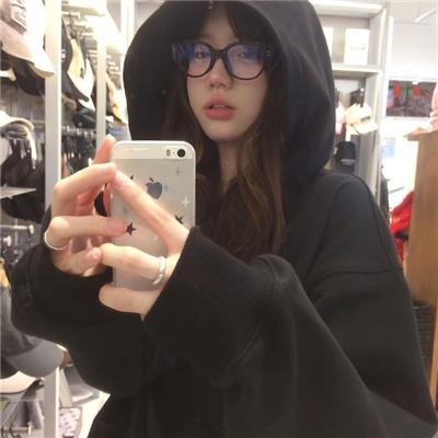 在我姐姐的婚纱里